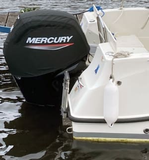 Mercury 115hp (2.1L) vented Splash cover.